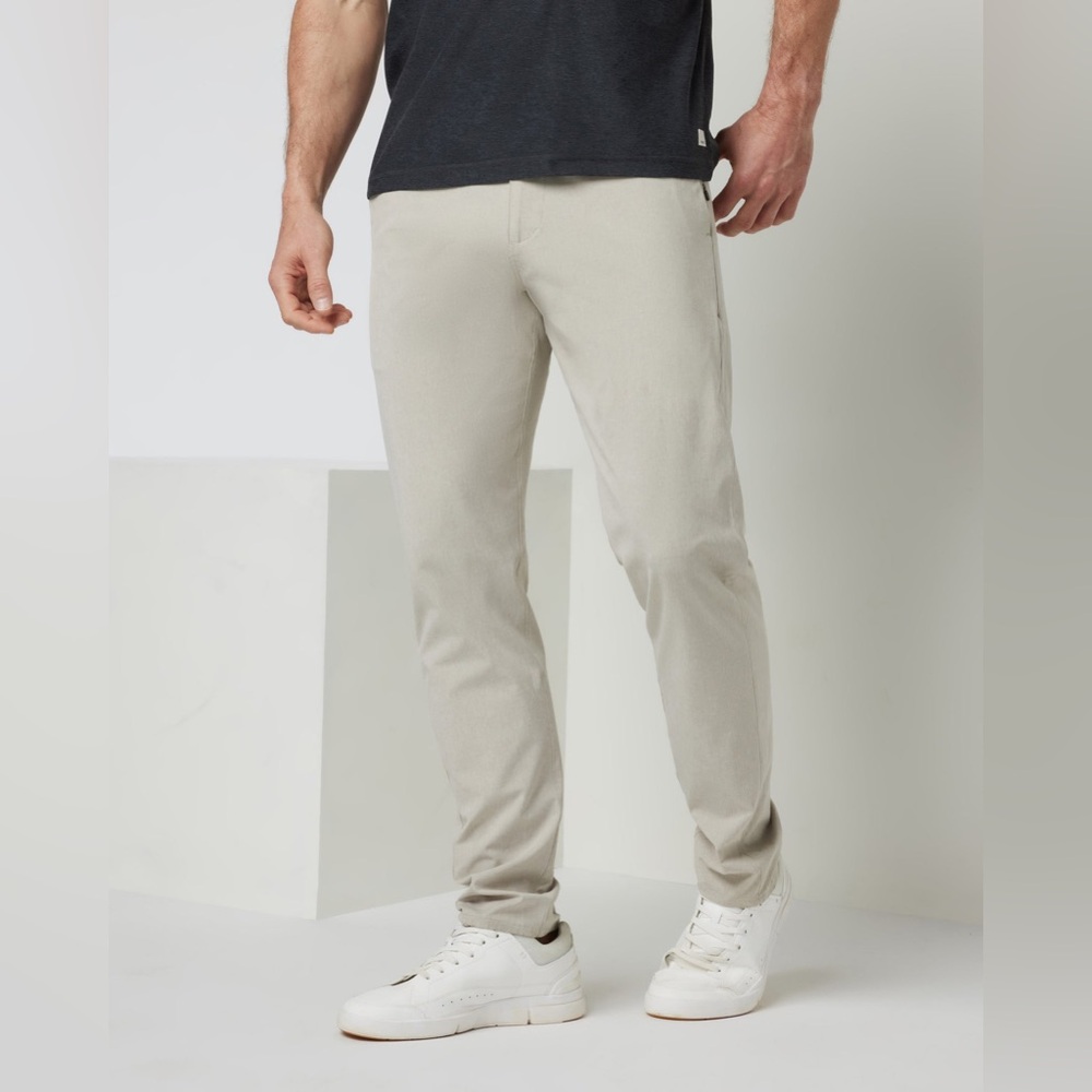 Vuori Aim Pant Mens Size 32 - NWT